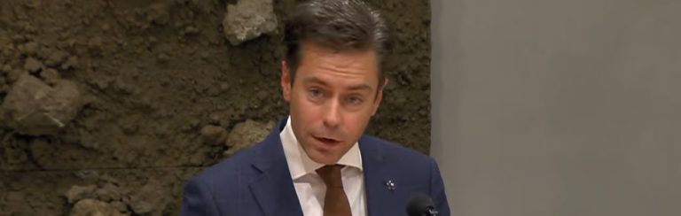 ‘Ik roep al mijn collega’s op: roep halt bij deze grens, zeg NEE tegen 2G’