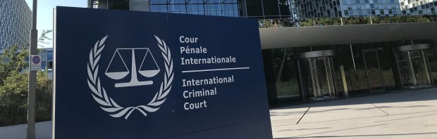 Klacht bij Internationaal Strafhof tegen Big Pharma, Gates & Schwab wegens genocide