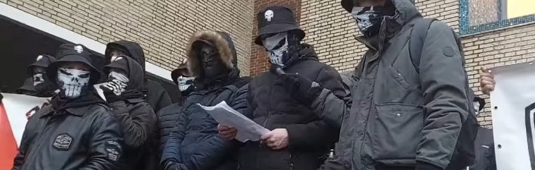 Defend demonstreert in heel Nederland: ‘Wij houden vlam van vrijheid en verzet in stand tot de dictatuur vertrokken is’
