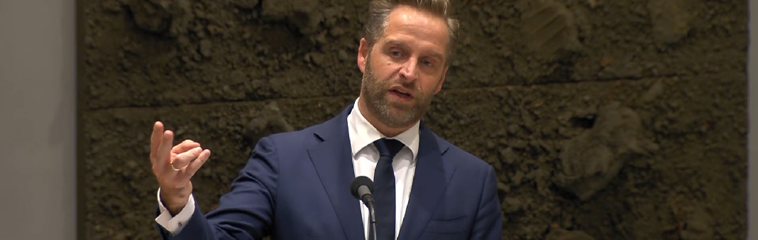 Al bijna 60.000 aanmeldingen voor aangifte tegen De Jonge: ‘Gaat dit de grootste aangifte worden in de geschiedenis?’