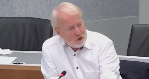 Senator vraagt aandacht voor belangenverstrengeling OMT-leden: 'Deze black box moet worden opengeknipt' 4 senator