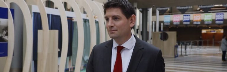 Denk-Kamerleden wassen Jan Paternotte (D66) de oren: ‘Creëert een valse tegenstelling en verspreidt fake news’