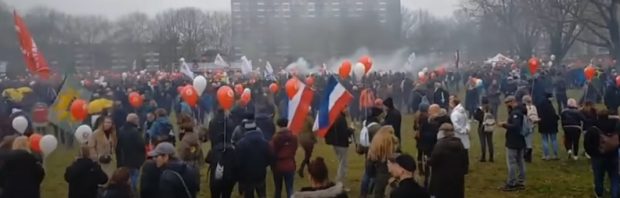 Grote protestmars in Utrecht tegen coronabeleid: ‘Wij gaan winnen!’