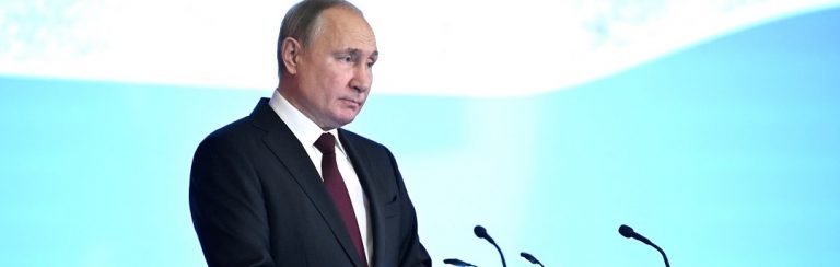Politicoloog: ‘Ik zie niet wat er oorlogszuchtig is aan Rusland’