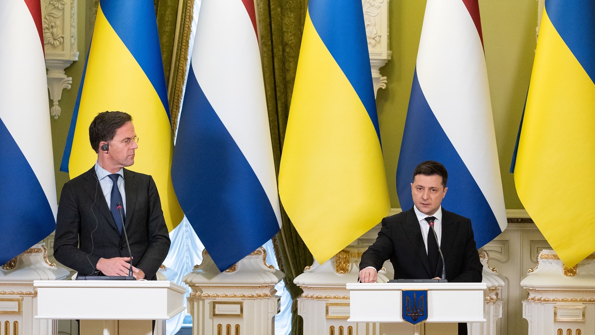 Rutte gaat Zelenski niet aanspreken op oproep tot genocide: ‘Dit is gewoon een misdrijf!’