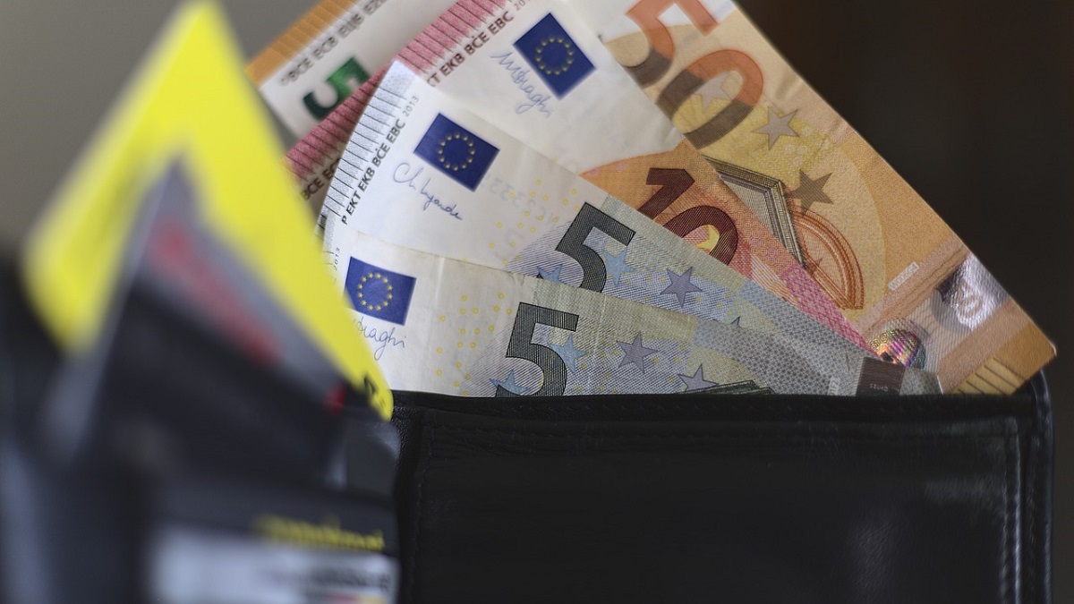 Gigantische prijsstijgingen maken leven onbetaalbaar, maar kabinet heeft andere prioriteiten: ‘Totale waanzin!’