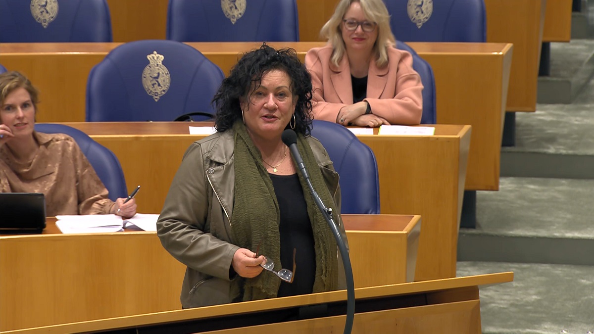 Caroline van der Plas: hebben wij als Nederland nog invloed op coronabeleid na handtekening Kuipers onder WHO-verdrag?