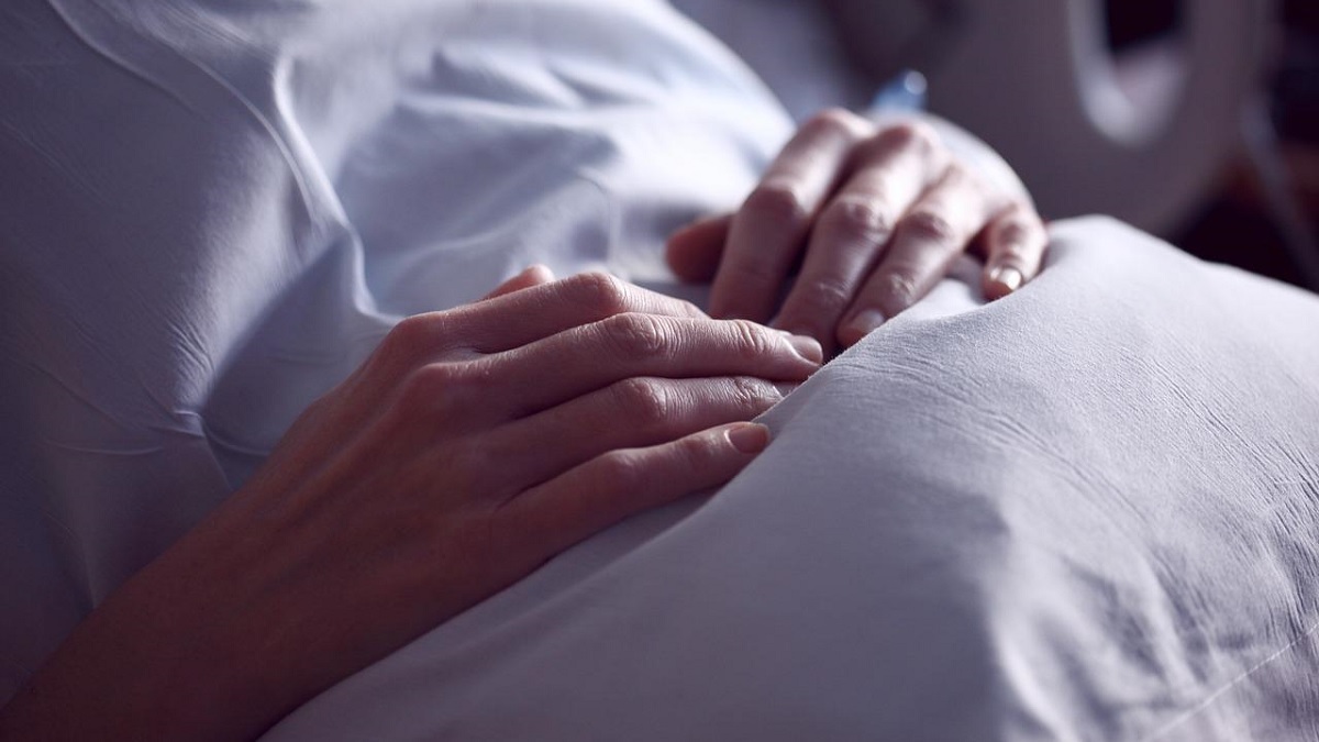 Ziekenhuiscijfers over vaccinatiestatus worden nog steeds achtergehouden: ‘Dit is echt krankzinnig, kijk en huiver’