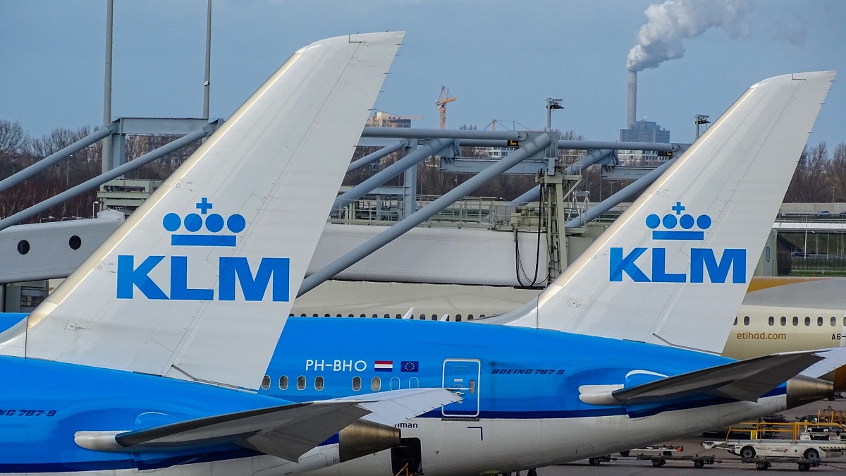 Internationale coalitie slaat alarm over vaccinatieschade bij piloten, ook KLM & TUI getroffen