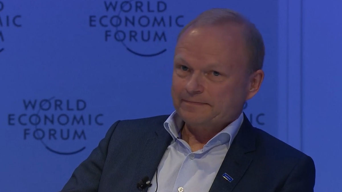 Nokia-directeur in Davos: tegen 2030 worden smartphones ‘rechtstreeks ingebouwd in ons lichaam’