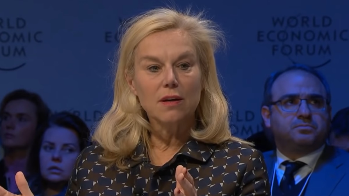Kaag deze maand naar World Economic Forum: ‘Niets aan de hand mensen, gewoon doorlopen!’