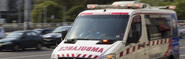 Totale chaos in Australië: ziekenhuizen stromen vol, geen bedden beschikbaar, ambulances in de wachtrij