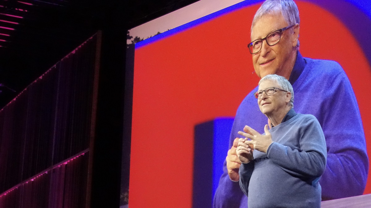 72 procent Amerikanen zegt ‘nee’ tegen coronaprik, Bill Gates ‘is een gebroken man’