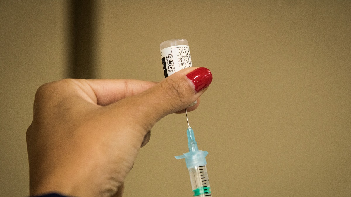 Sterftecijfer vliegt omhoog in Europese landen met hoge vaccinatiegraad: ‘Extreem ongewoon’