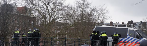 VN-gezant publiceert rapport over excessief politiegeweld in Nederland, regering geeft niet eens reactie