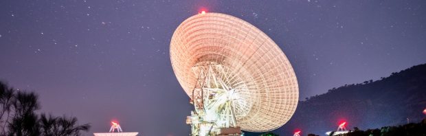 China zegt dat enorme telescoop mogelijk signalen van buitenaardse beschavingen heeft opgepikt