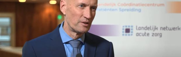 Kritiek op Kuipers omdat hij weigert coronapas te schrappen: ‘Je maakt jezelf belachelijk’