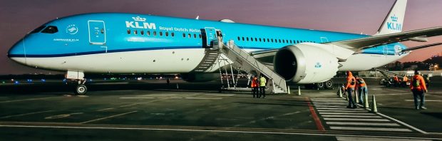 KLM mag van rechter nieuwe vliegers niet naar vaccinatiestatus vragen: ‘Dit is een grote overwinning, mensen’