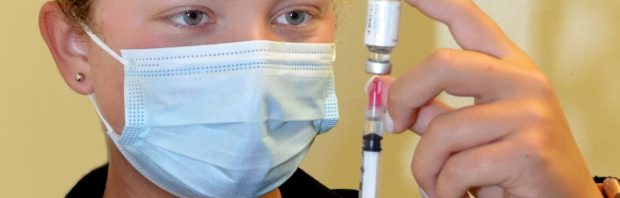 Professor duikt vaccinatiestatistieken in: als ze deze cijfers tonen, wordt het een ramp