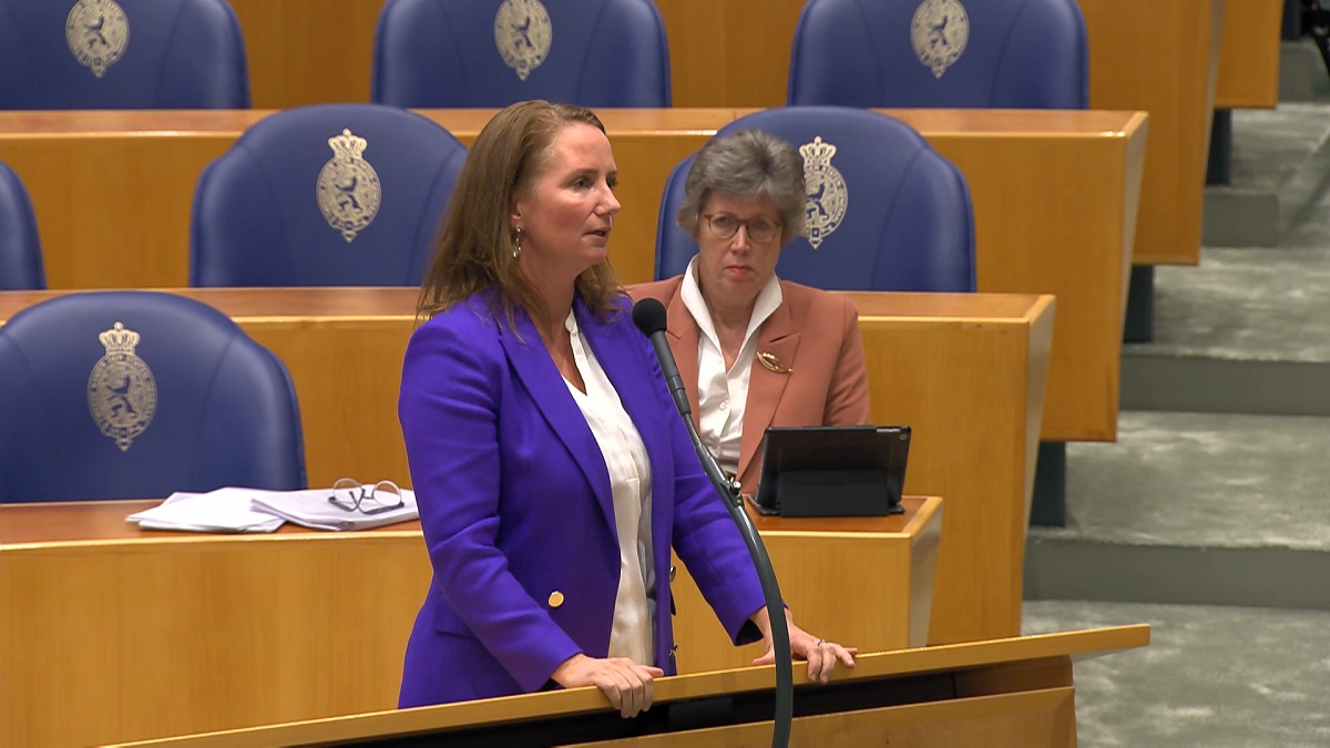 Fleur Agema haalt hard uit naar zorgminister Helder: 'Zo ziet bedrog eruit'