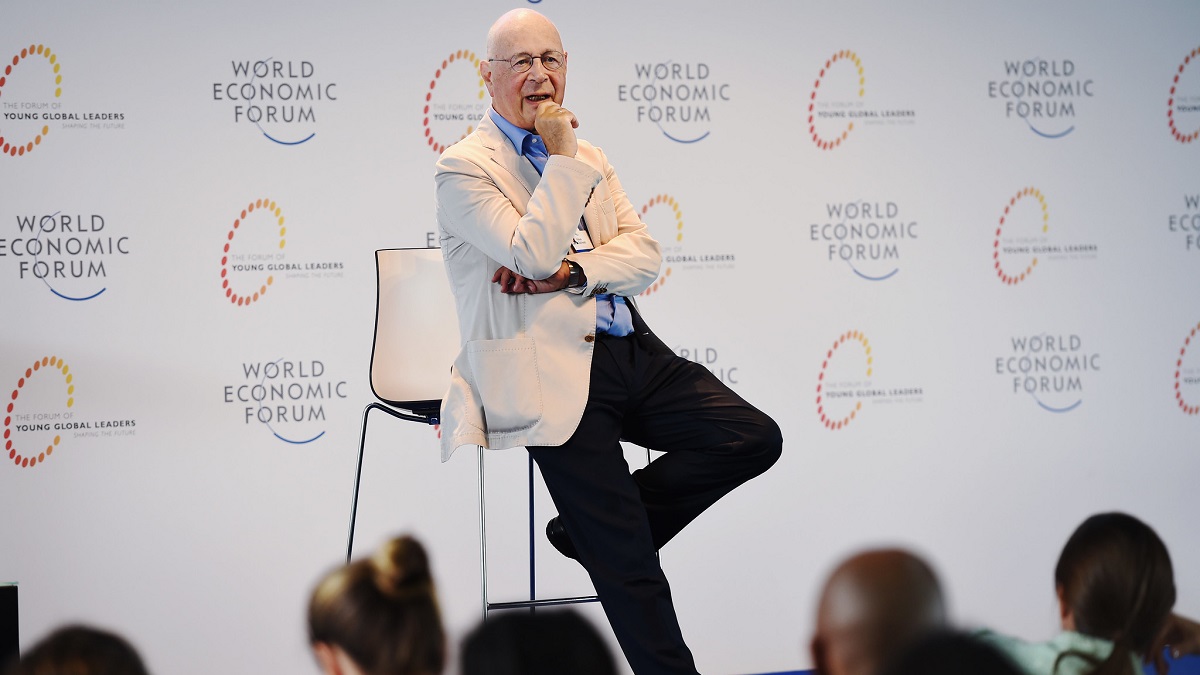 Davos stuurt aan op permanente lockdowns: ‘Die zijn niet bedoeld voor hen, maar voor jou’