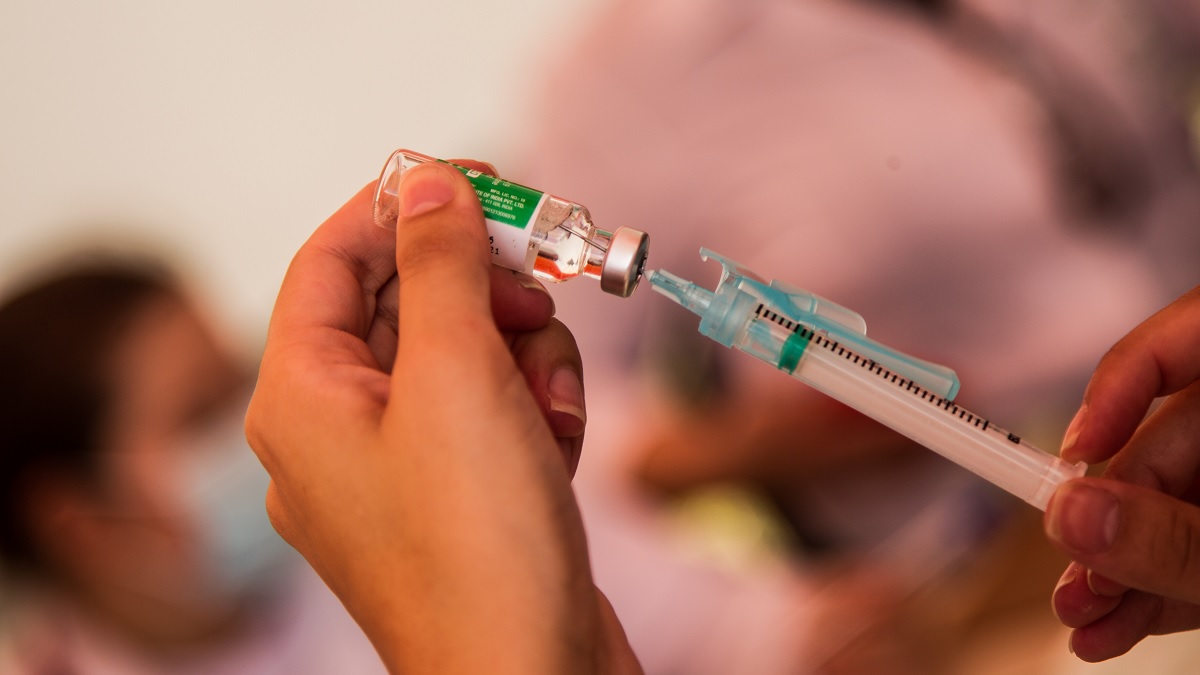 ‘Deze vaccinatiecampagne wordt het grootste medische schandaal van deze eeuw’
