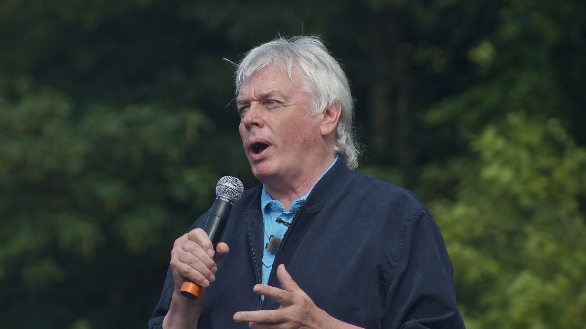 Kijk: David Icke legt in 60 seconden uit wat het World Economic Forum van plan is