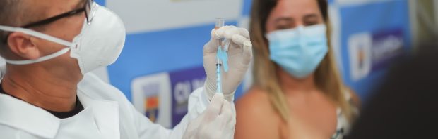 Slachtoffer vaccinatieschade zet telefoongesprek met Lareb online, wordt gemaand het onmiddellijk te verwijderen