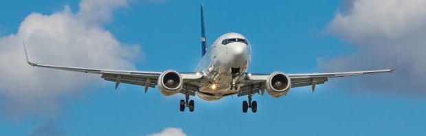 Boeing-piloot sterft plotseling tijdens vlucht, copiloot moet noodlanding maken