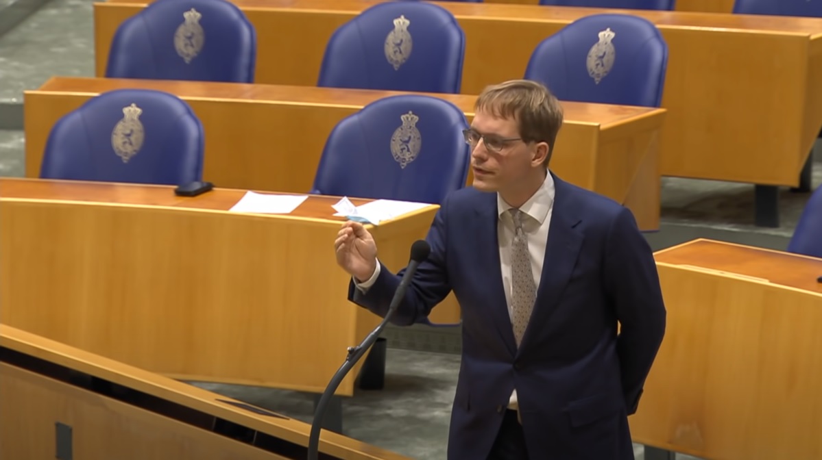 D66-voorzitter dreigt Forum voor Democratie in Tweede Kamer het woord te ontnemen: ‘Daar gaan we weer’