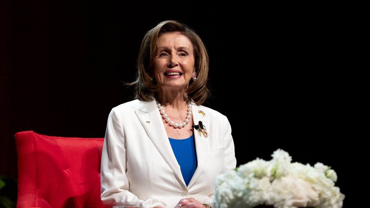 Verhaal over aanval op echtgenoot Nancy Pelosi krijgt bizarre wending