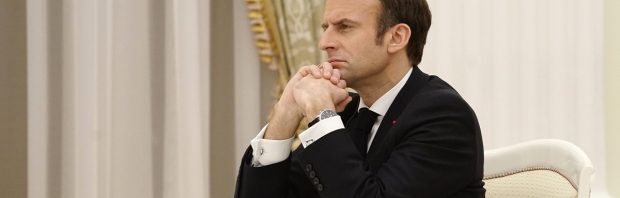 Franse president Macron pleit tijdens APEC-top voor wereldorde