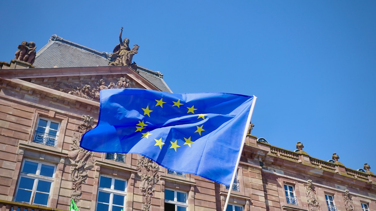 ‘De Europese Unie heeft ons land in een bureaucratische coma gebracht’
