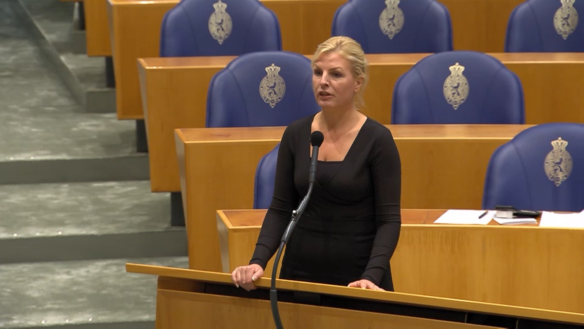 Felle kritiek op PvdA-fractievoorzitter Kuiken na uitspraak over ‘anti-overheidsextremisme’