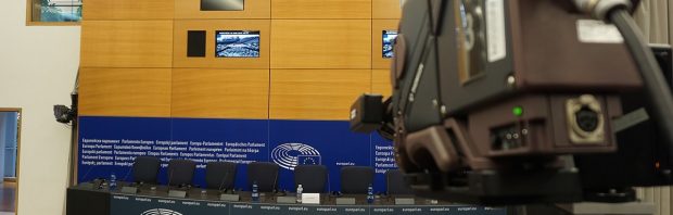 Europees Parlement tot de orde geroepen: ‘U moet zich diep schamen’