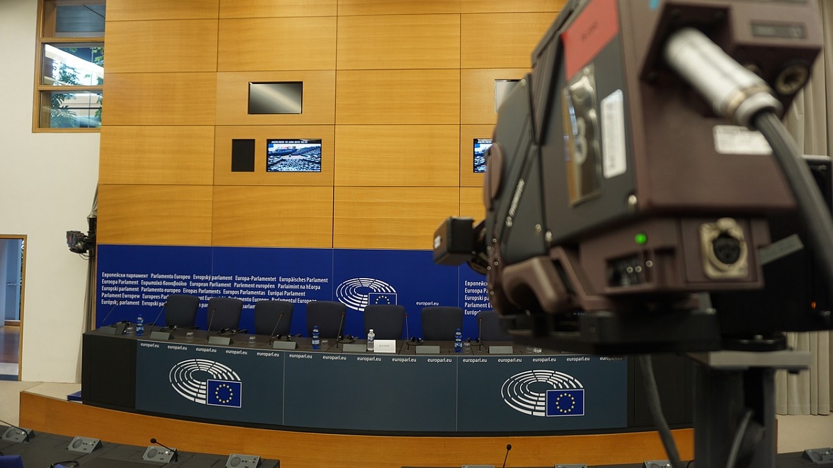 Europäisches Parlament zur Ordnung gerufen: „Sie sollten sich zutiefst schämen