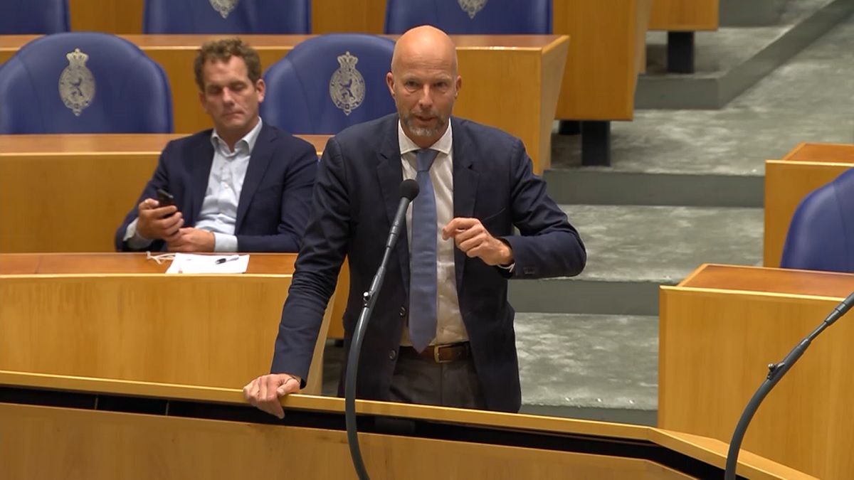 Ongelofelijk hoe een politicus als Tjeerd de Groot (D66) zichzelf in korte tijd zo tegenspreekt