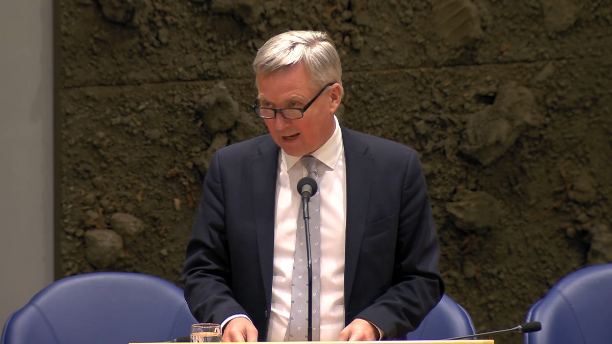 VVD beschuldigt Forum voor Democratie ervan ‘de democratie kapot te maken’
