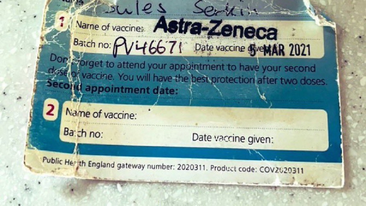 Impfgeschädigte veröffentlicht die Chargennummer ihrer Impfung und bekommt unerwartete Reaktionen