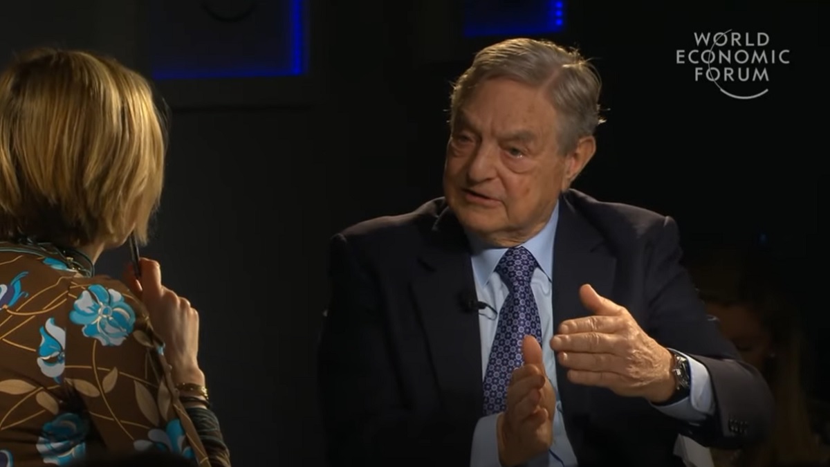 Martin Bosma wijst Volt-Kamerlid terecht: ‘George Soros, jullie eigen sponsor, holt de rechtsstaat uit’