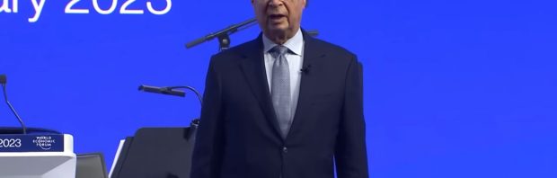 Schwab trapt World Economic Forum af met speech over het ‘beheersen van de toekomst’