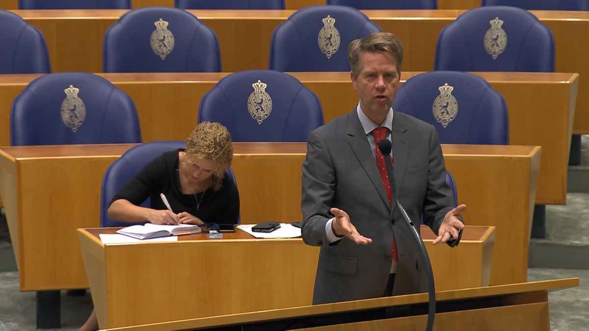 Martin Bosma haalt uit: ‘We worden geregeerd door een sekte die wil dat we insecten eten’