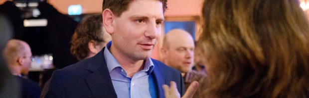 Kijk: D66-Kamerlid Jan Paternotte geconfronteerd met zijn eigen hypocrisie