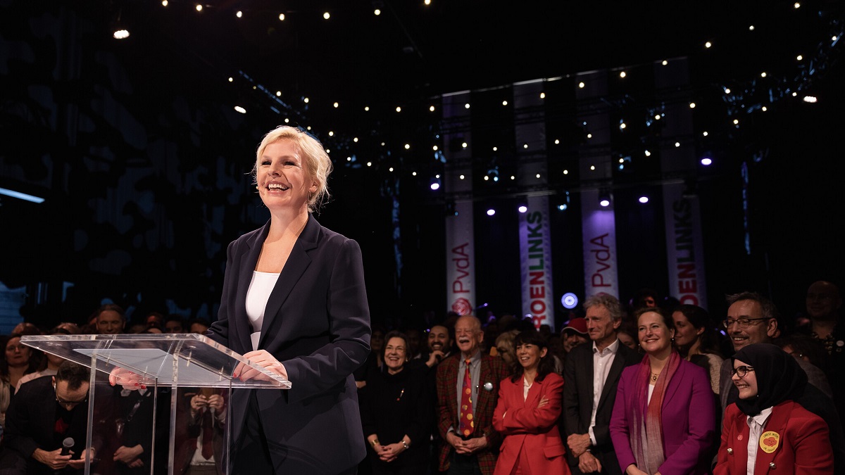 Kijk: PvdA-congres verstoord door ontevreden lid: ‘Asociale partij!’