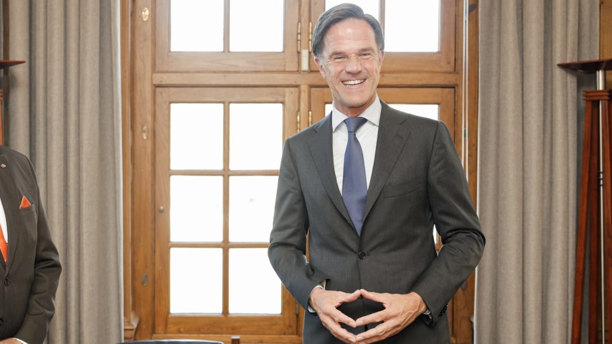 www.ninefornews.nl