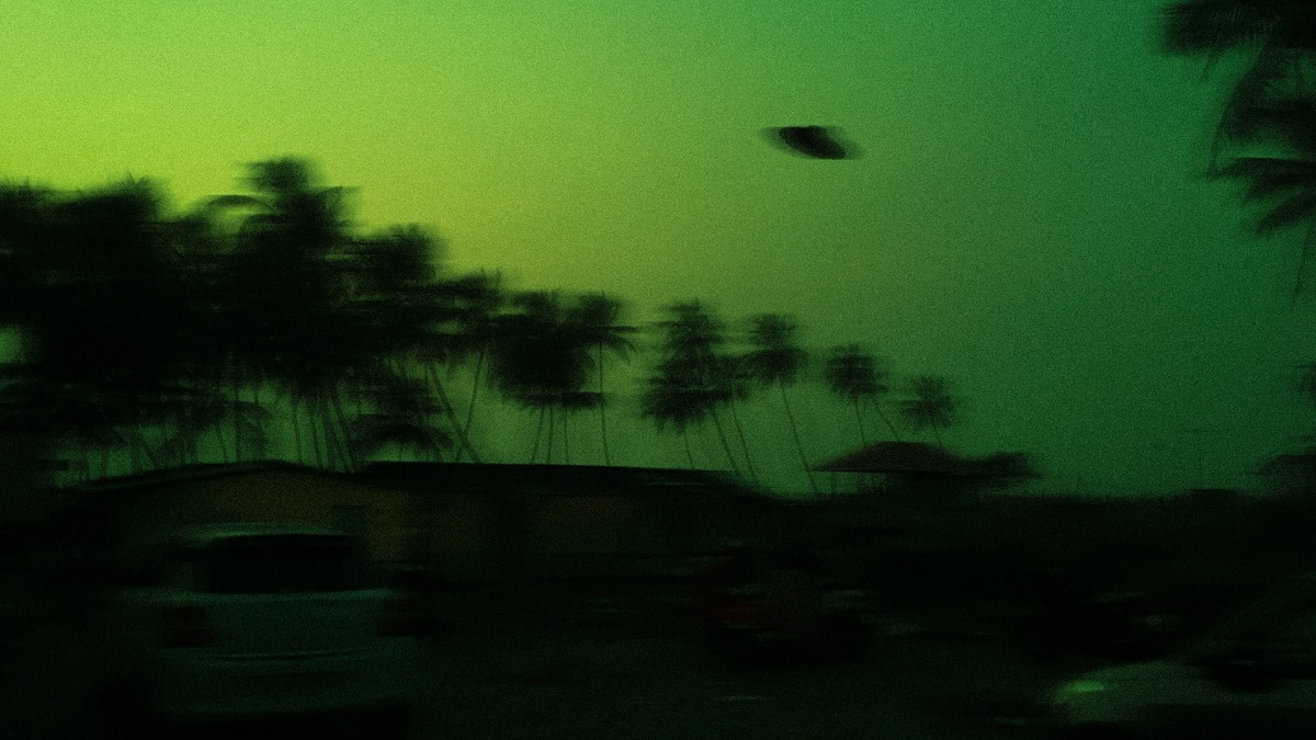 Opeens worden overal ter wereld UFO’s gespot, wat is er toch aan de hand?