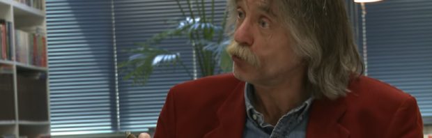 Johan Derksen in de bres voor Ongehoord Nederland: ‘Twee uitstekende uitzendingen gezien’