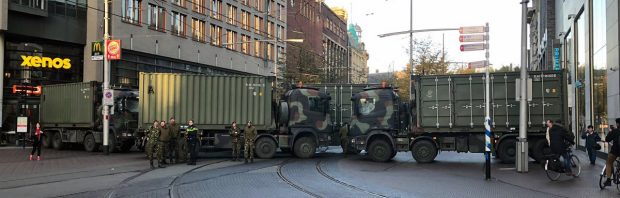 Leger trekt Den Haag binnen: ‘Het lijkt wel oorlog’
