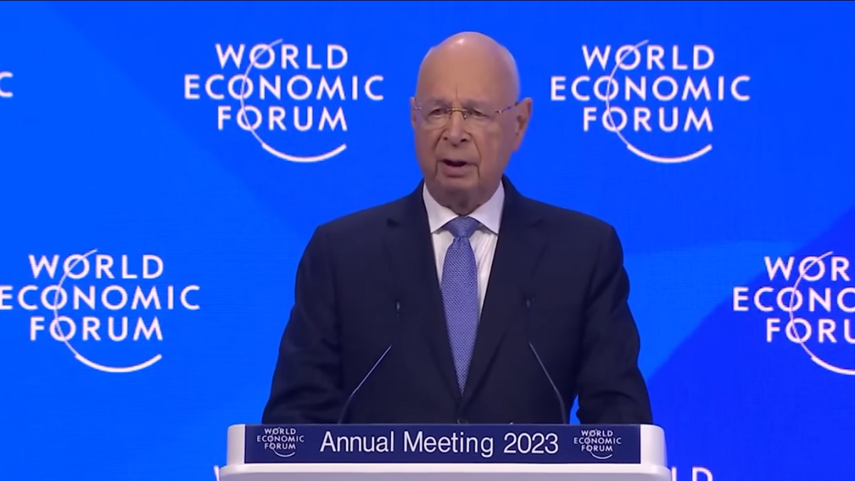 De waarheid over Klaus Schwab en zijn vader komt naar buiten