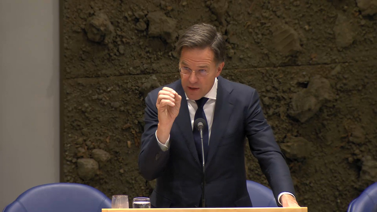 Rutte gefileerd: ‘Je kunt alle fouten maken en het heeft geen consequenties, je blijft rustig zitten’